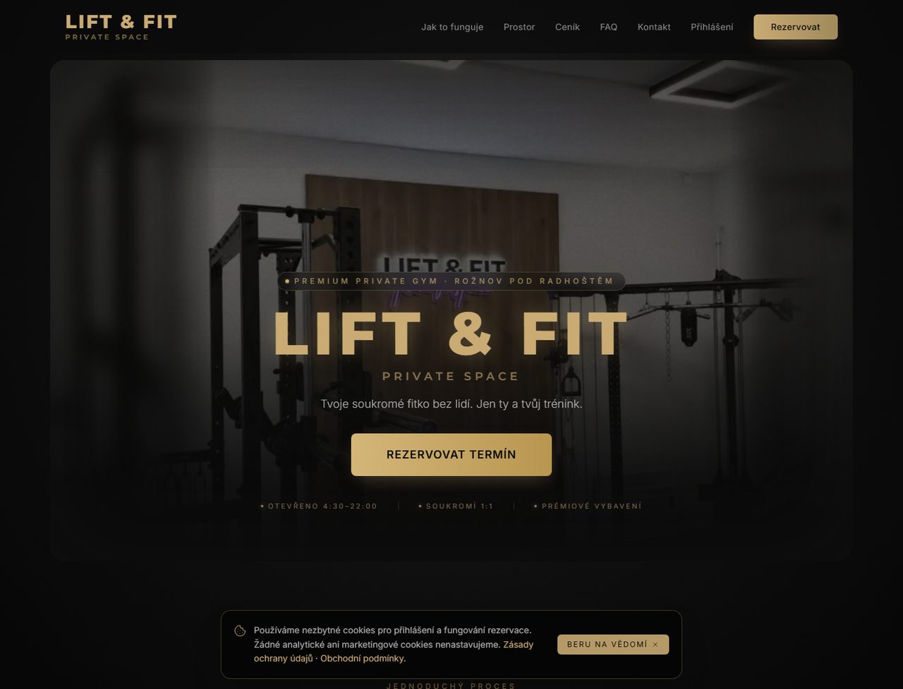 Screenshot of the Lift & Fit Private Space booking platform homepage.